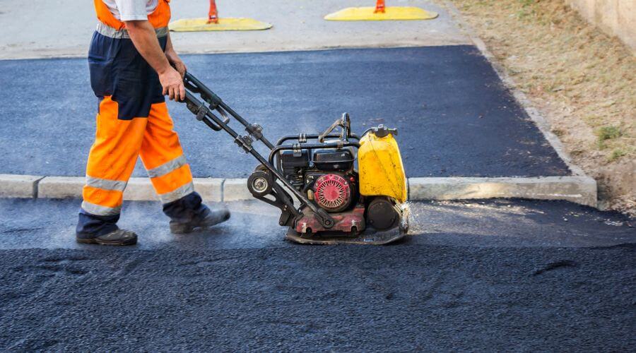 Professional gutter cleaning in Rupert, WV